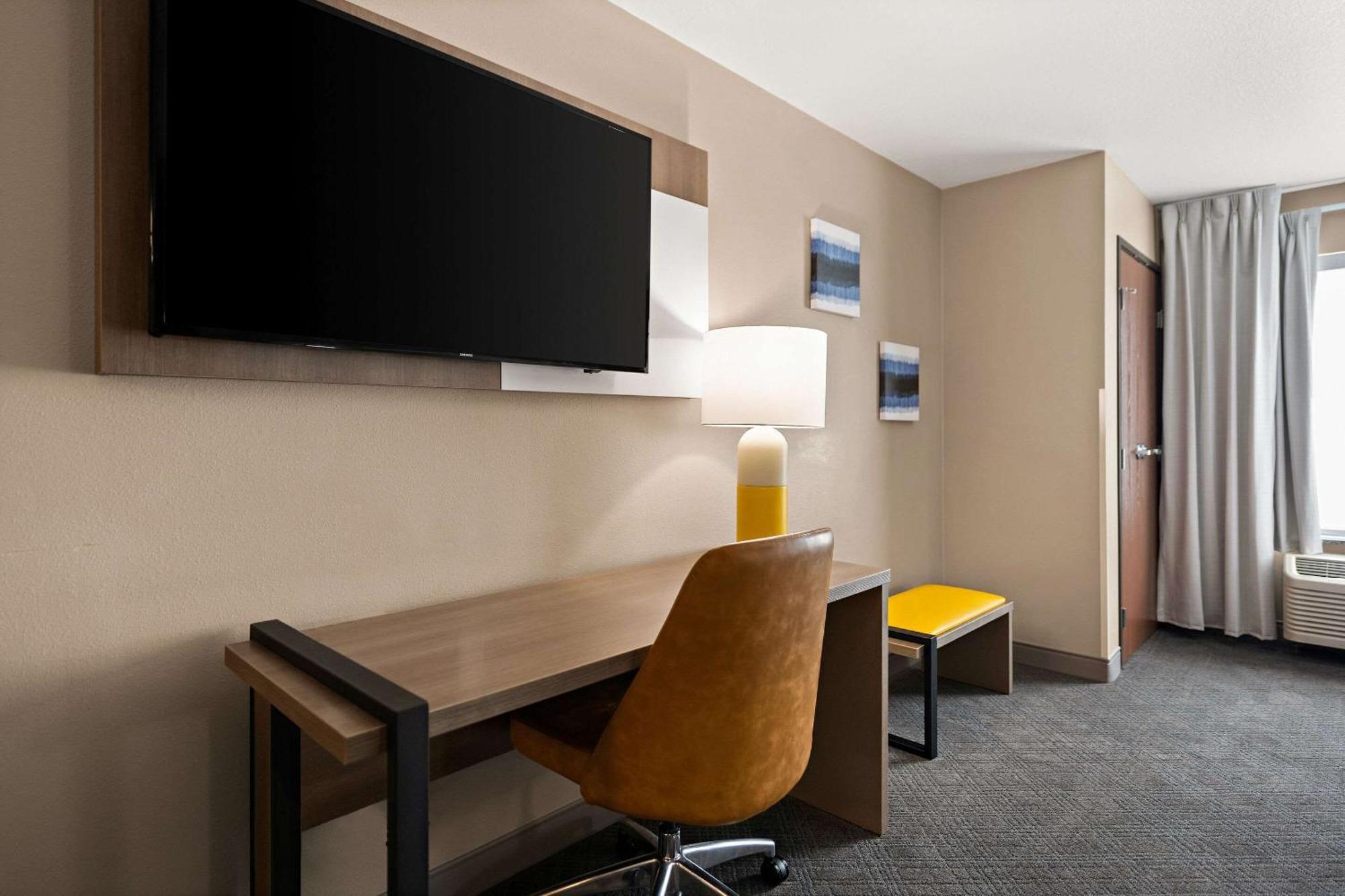 Comfort Suites Hudson I-94 Exteriör bild