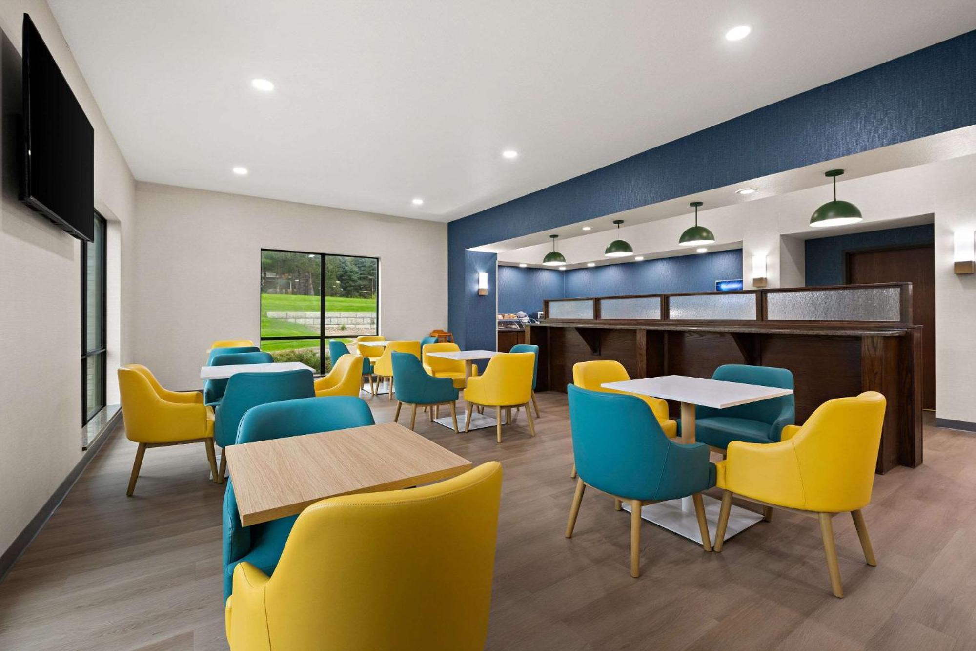 Comfort Suites Hudson I-94 Exteriör bild